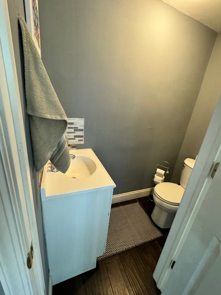 634 N 67th St - Photo 5 of 14