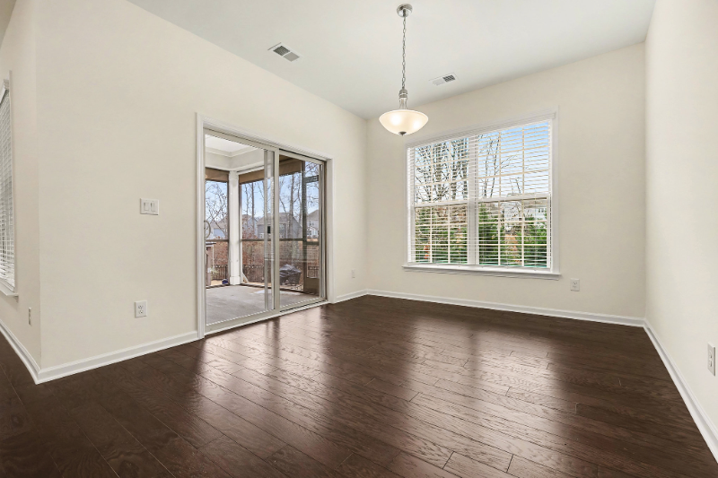 5008 Britannia Blvd - Photo 7 of 39