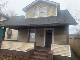 featured image of 813 11th St W