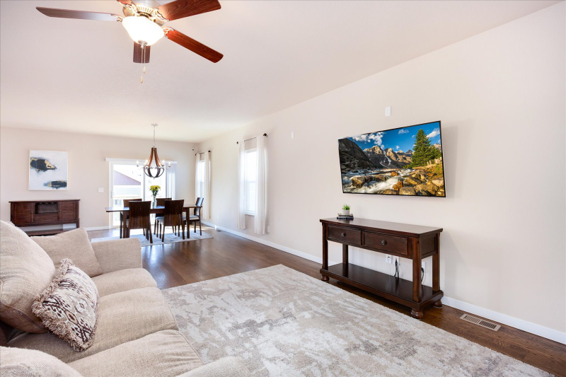 1491 Grand Overlook St - Photo 6 of 16