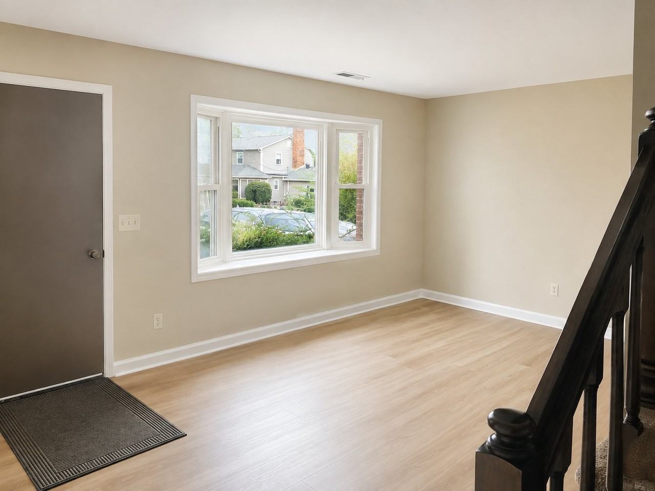 207 Wakefield Pl - Photo 2 of 11