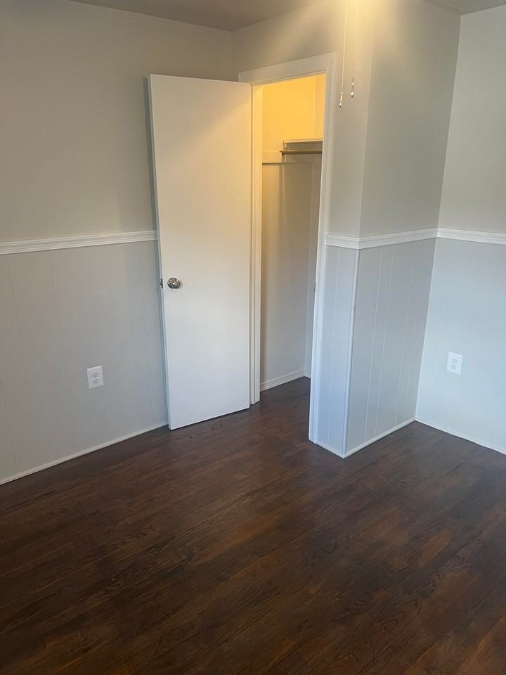 44 Radio Station Ln #1B - Photo 3 of 7