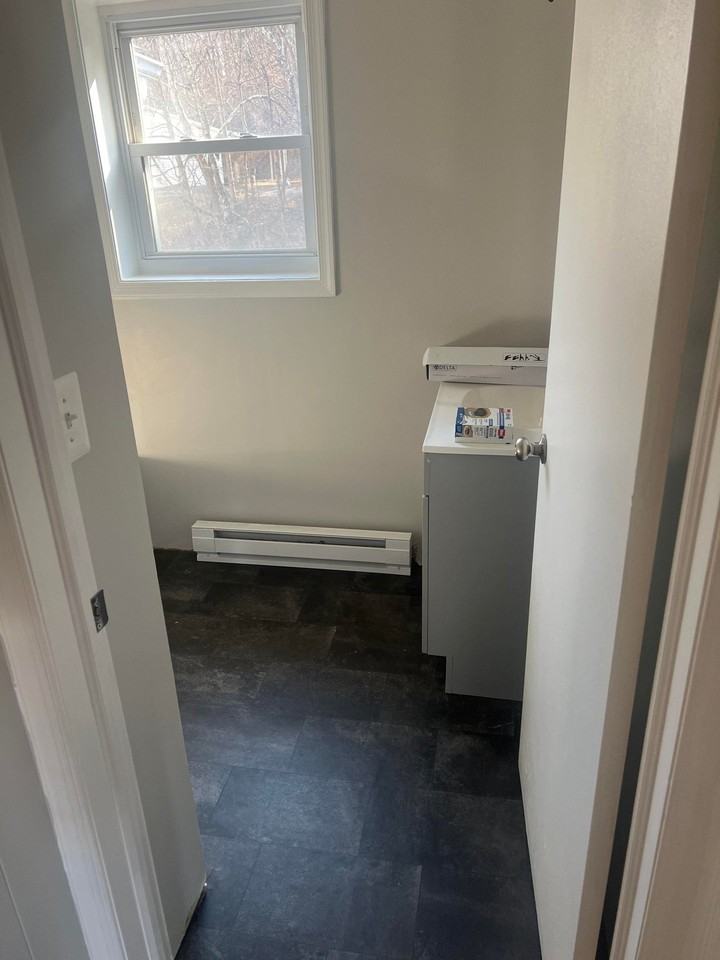 44 Radio Station Ln #1B - Photo 5 of 7