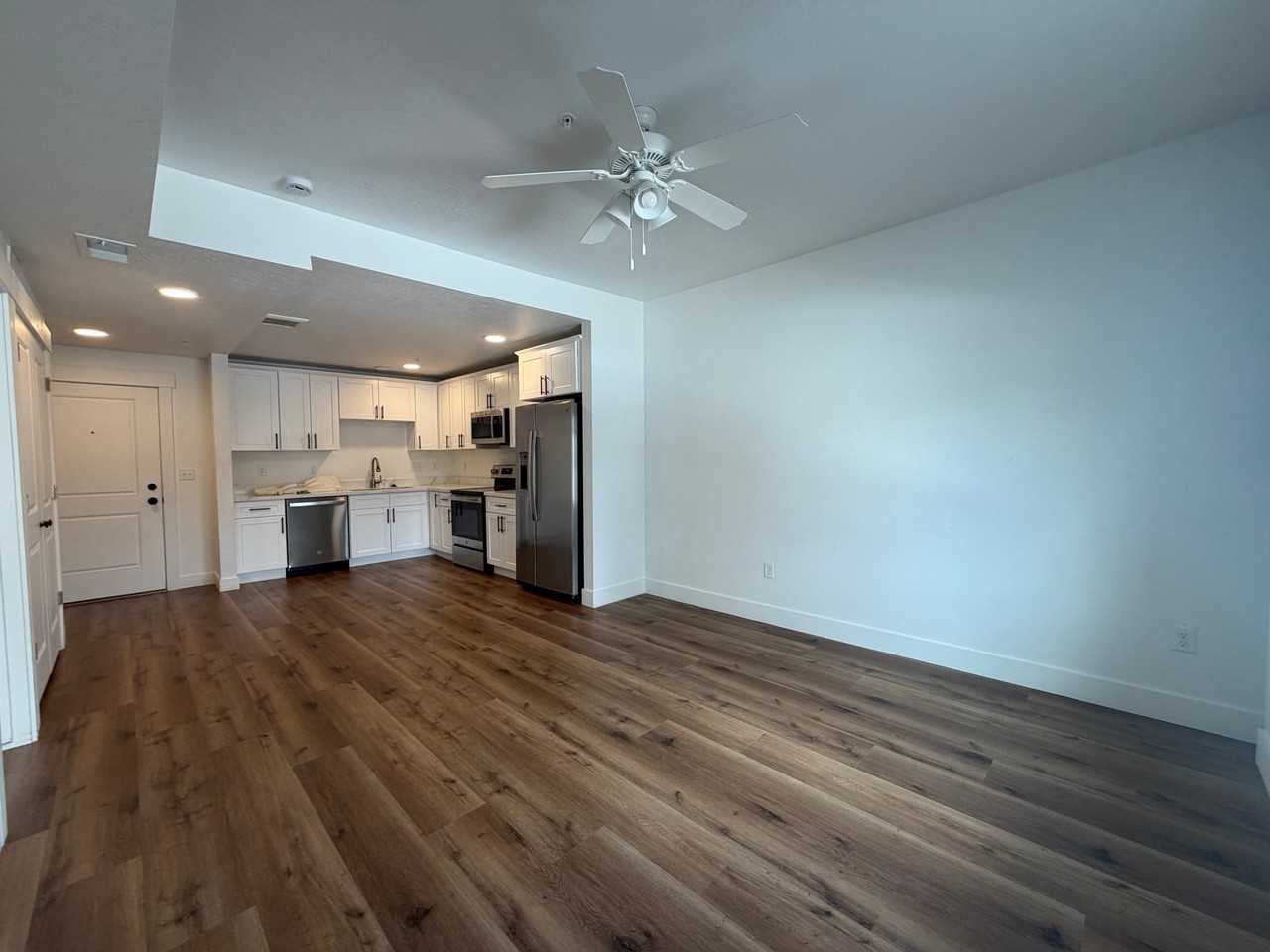 98 E Center St #310 - Photo 5 of 8