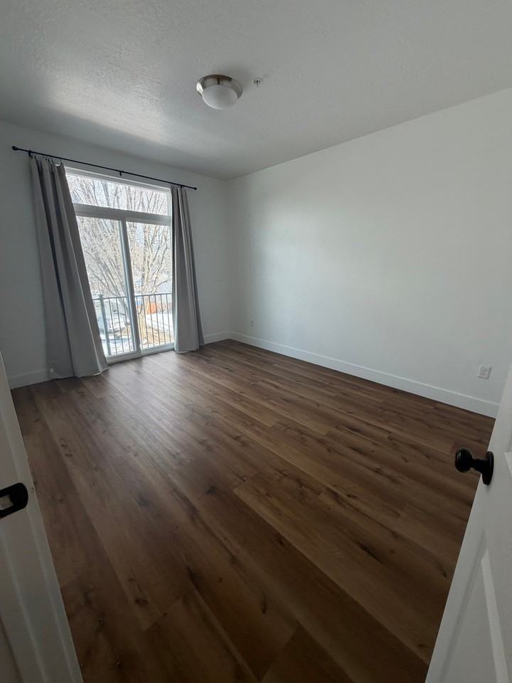 98 E Center St #310 - Photo 6 of 8