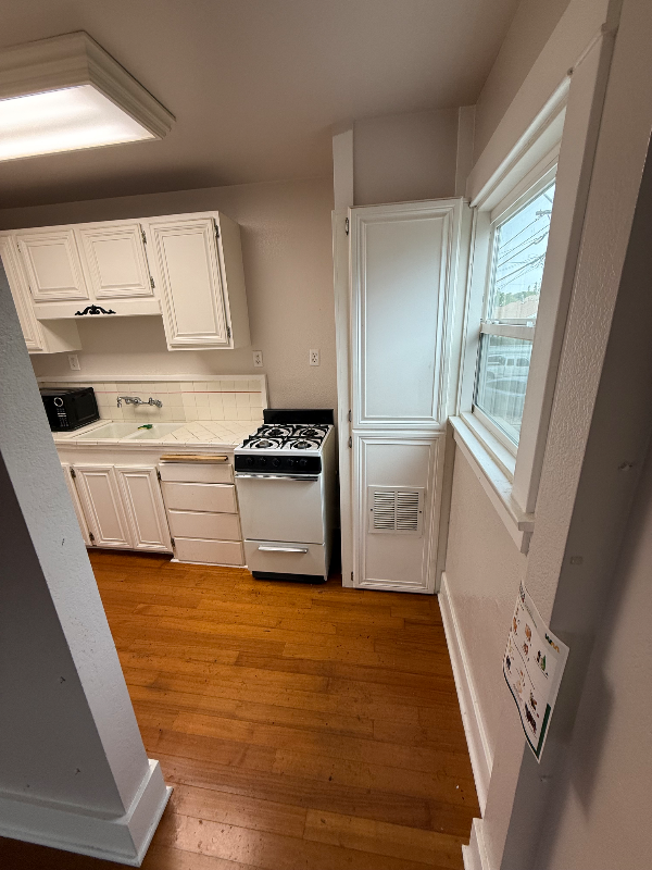 3227 E Broadway #3227 - Photo 5 of 18