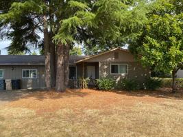 featured image of 635 Sw 55th St