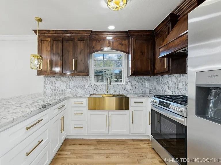 1245 N Yale Ave #B - Photo 6 of 8
