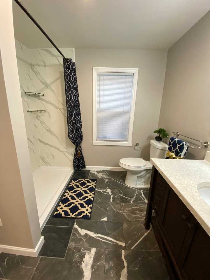 50 Lupton Ave - Photo 7 of 8