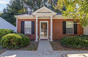 featured image of 119 Waverly Point Dr