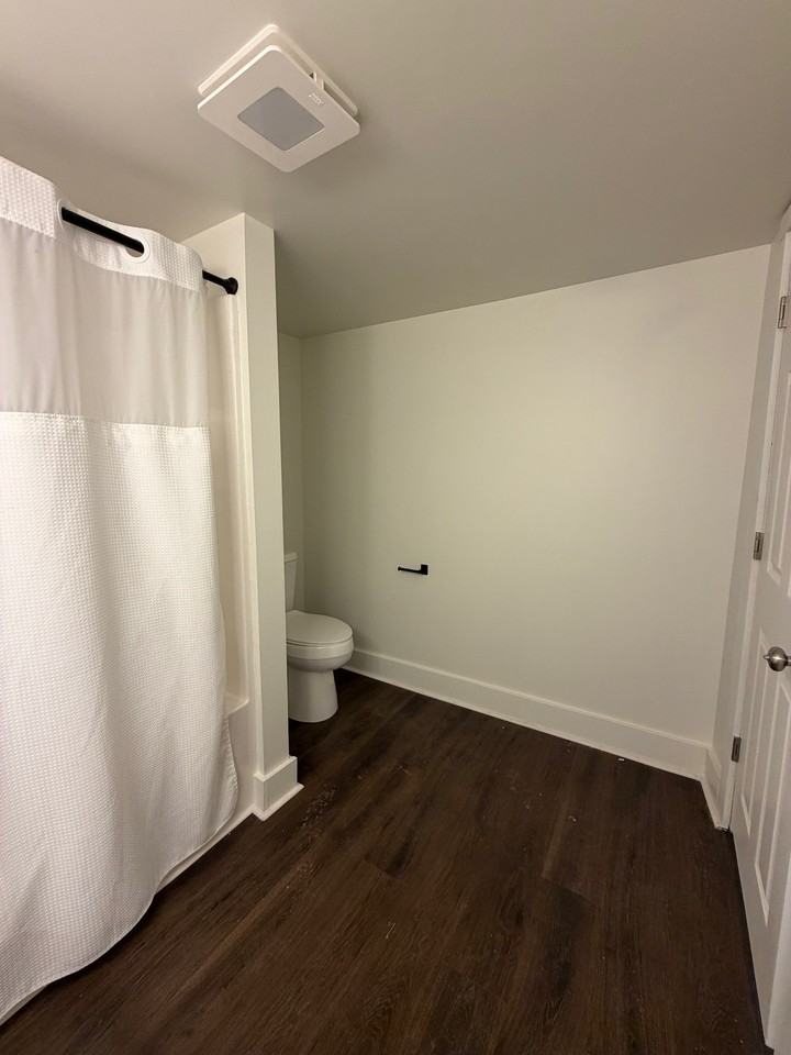 1817 N Evans Ave - Photo 6 of 9