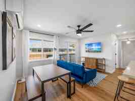 featured image of 338 Kalama St #C
