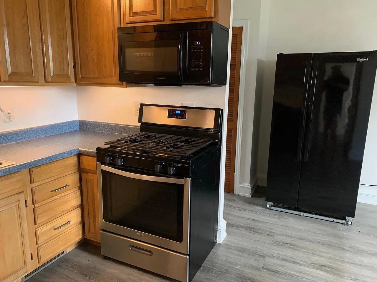 1521 Blake St - Photo 4 of 11