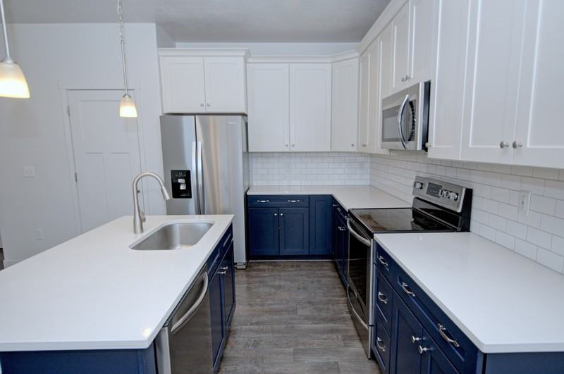 1108 W Emerald Pools Ln - Photo 7 of 21