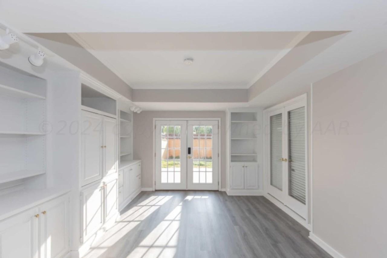 3511 Tripp Ave - Photo 4 of 19