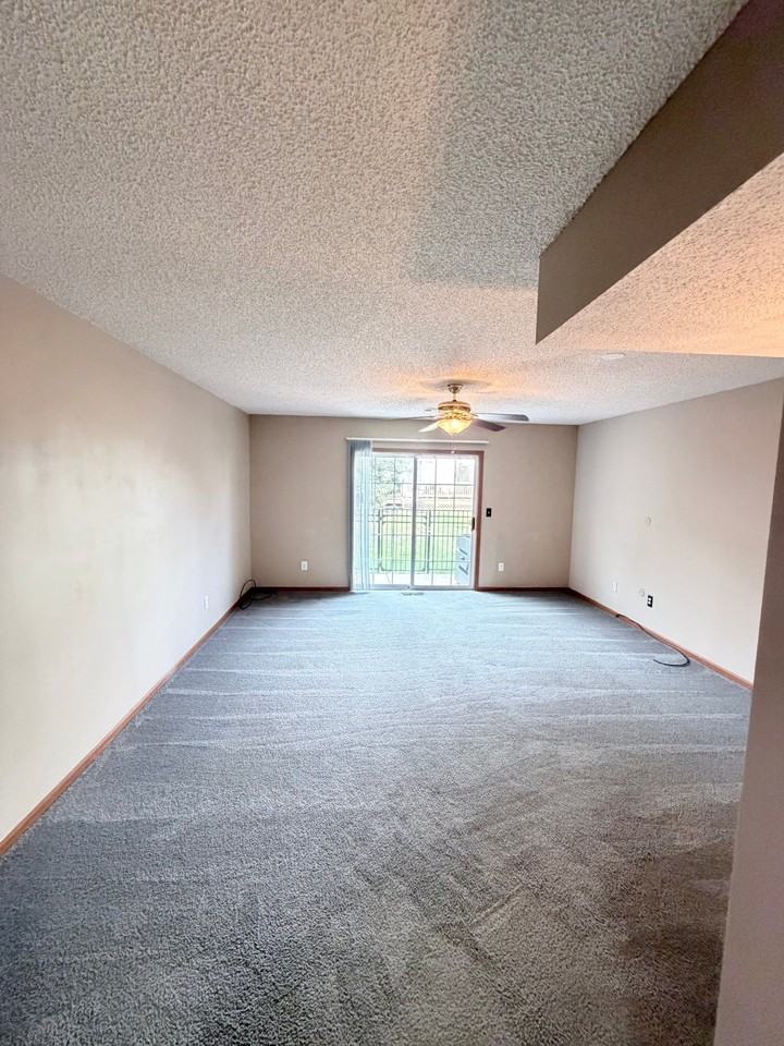 186 Macfalls Way - Photo 3 of 11
