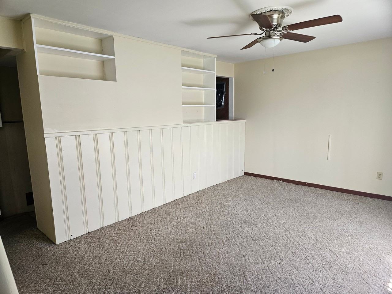 610 El Hatco Dr - Photo 3 of 13