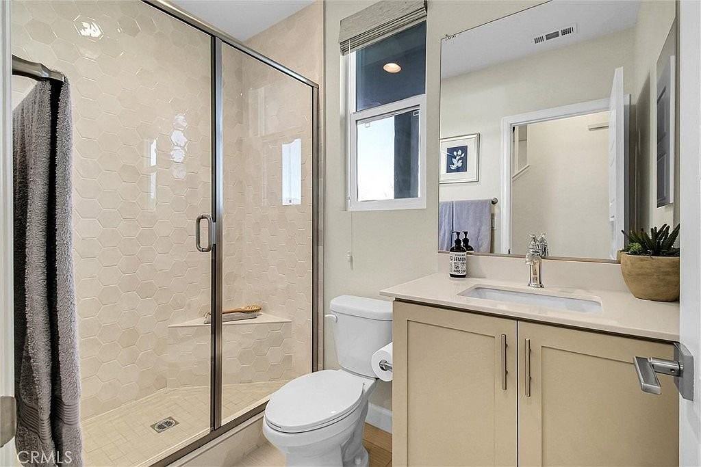 26149 Park Ave #52 - Photo 6 of 17
