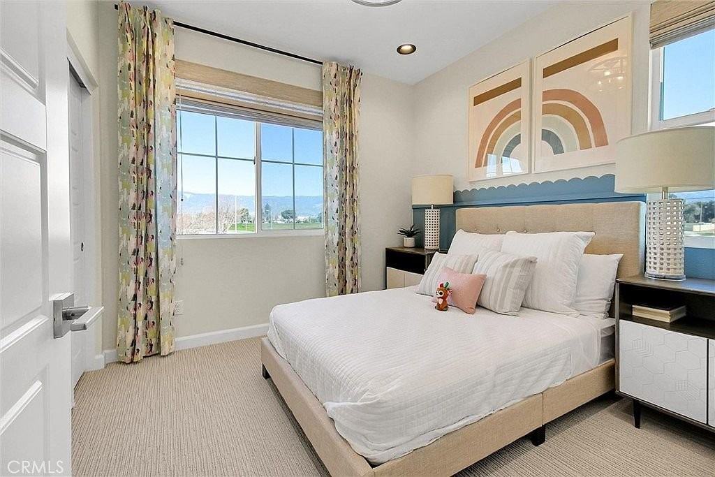 26149 Park Ave #52 - Photo 7 of 17