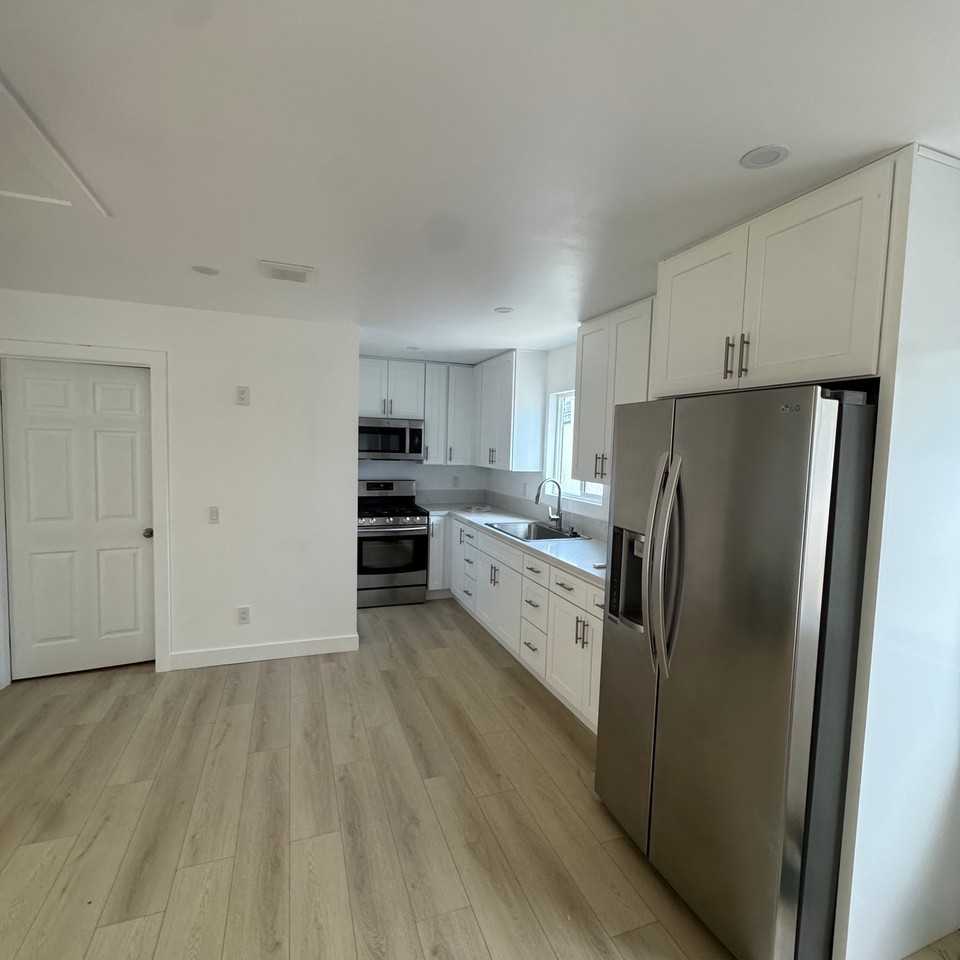 9971 Foster Rd #A - Photo 2 of 6