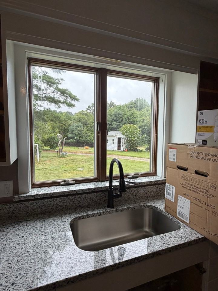 74 Anawan St - Photo 5 of 17