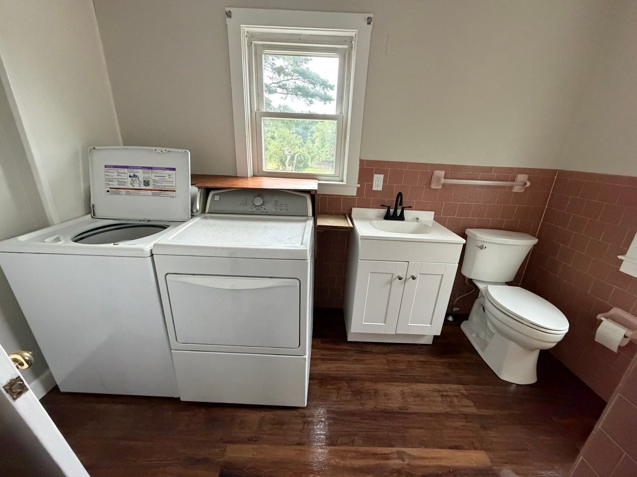 74 Anawan St - Photo 6 of 17