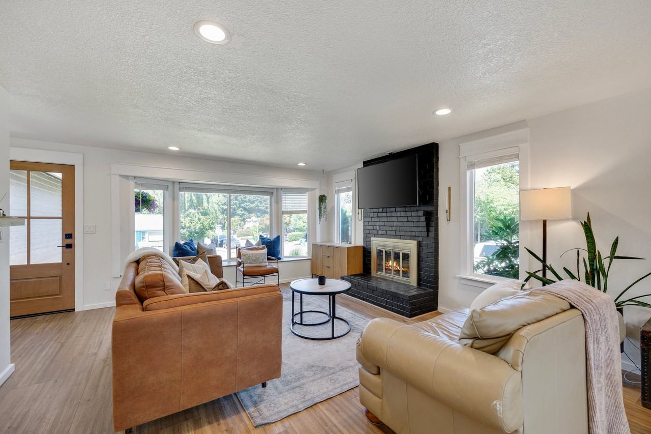 13570 Sw Feiring Ln - Photo 5 of 18