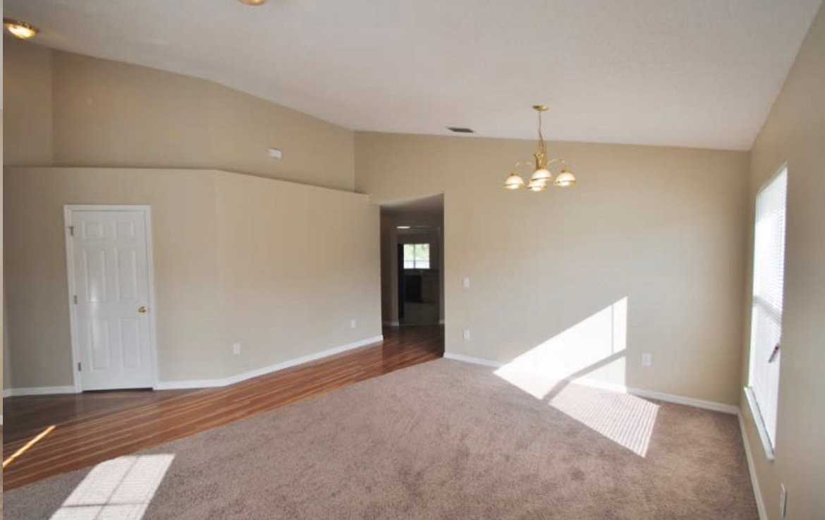418 Saragassa Ave Sw - Photo 3 of 10