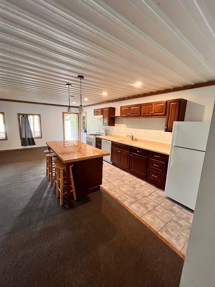 38687 Armstrong Rd #2 - Photo 3 of 20