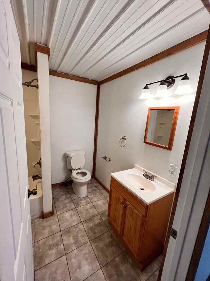 38687 Armstrong Rd #2 - Photo 6 of 20