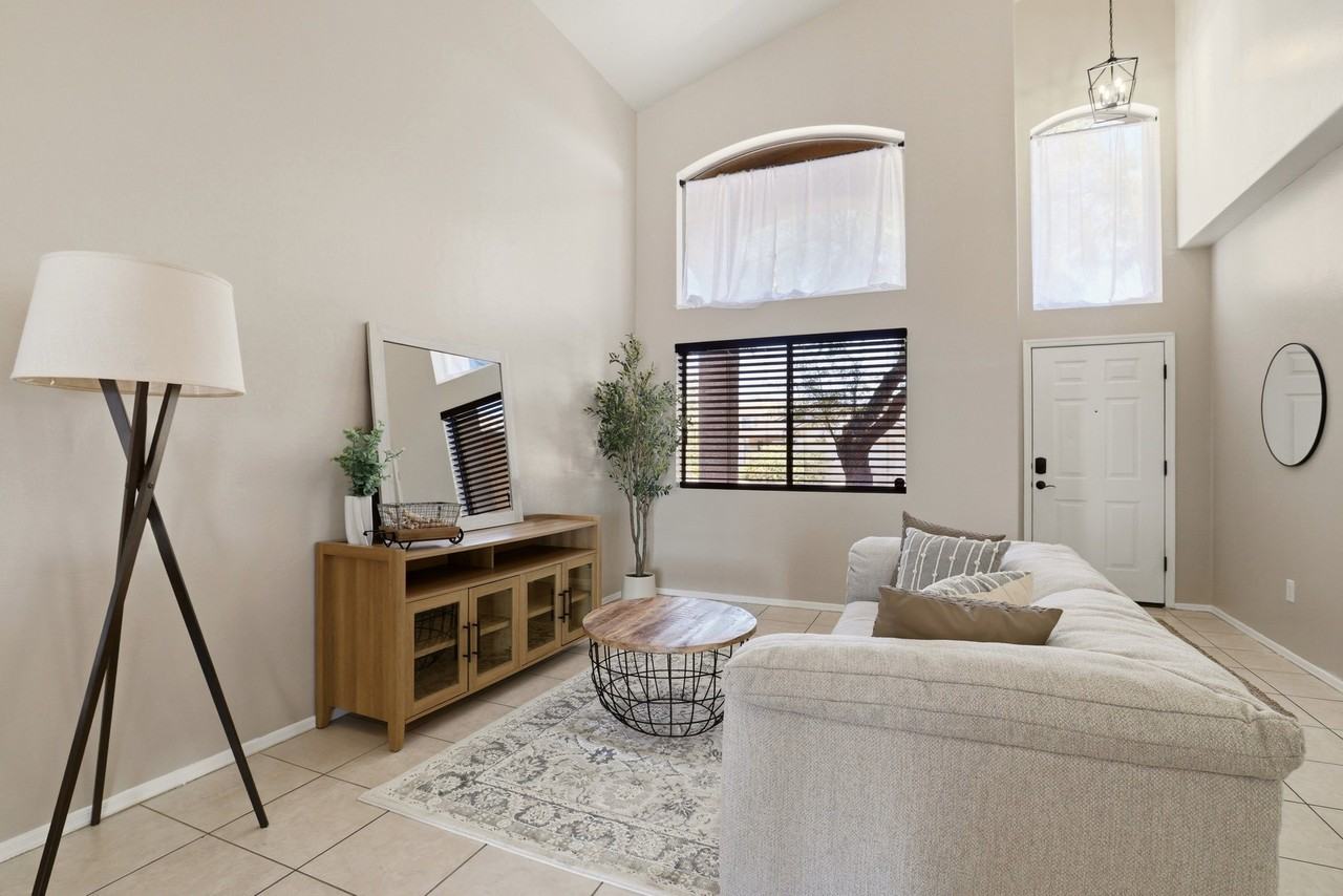 7740 S Lions Spring Way - Photo 3 of 20
