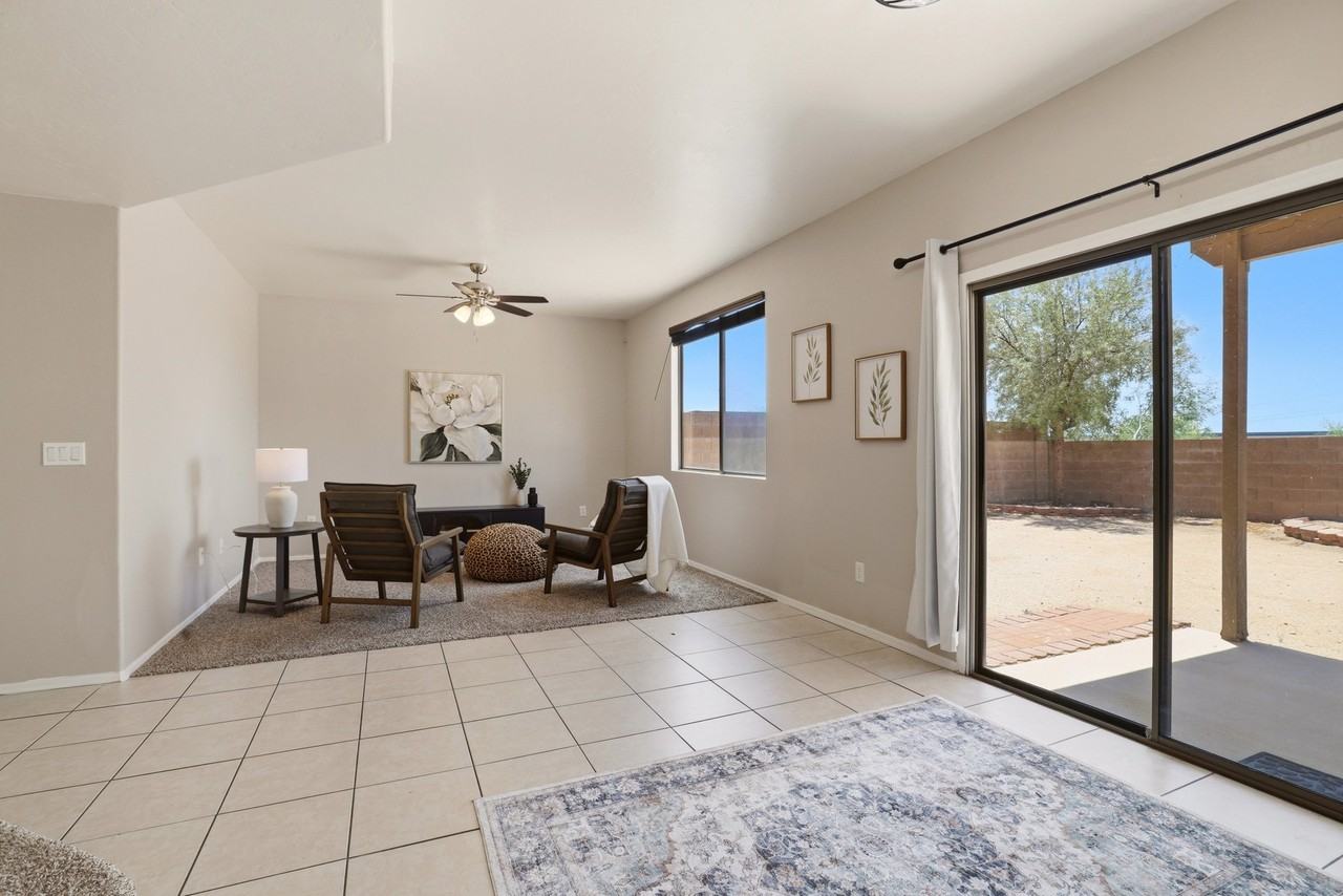 7740 S Lions Spring Way - Photo 5 of 20