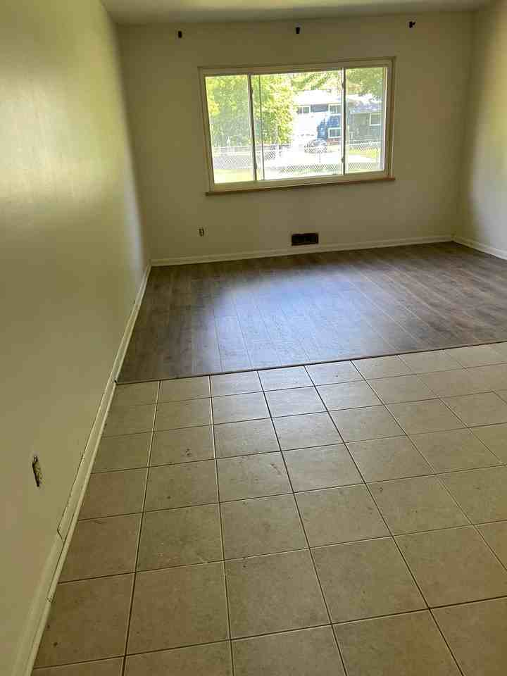 11260 Westbourgh Road - Photo 3 of 5