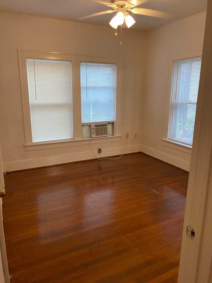 1960 W Dallas St #2 - Photo 6 of 7