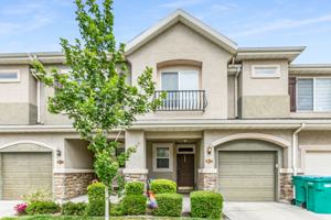featured image of 14073 S Chardonnay Way