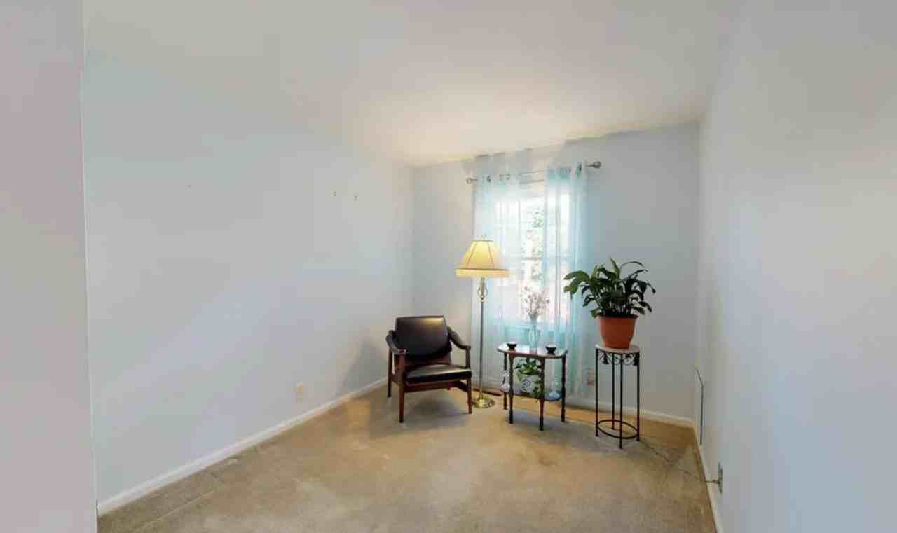 112 Camelot Dr #1 - Photo 3 of 7