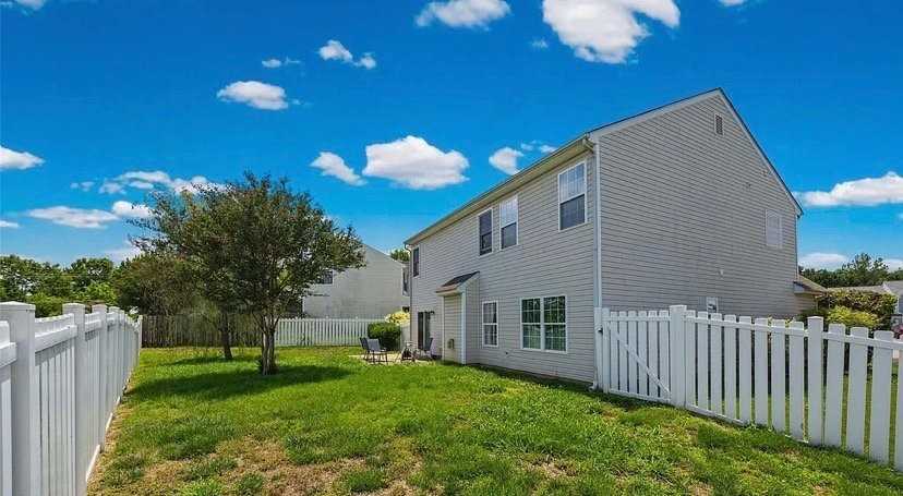 3310 Burnage Hall Rd - Photo 2 of 14