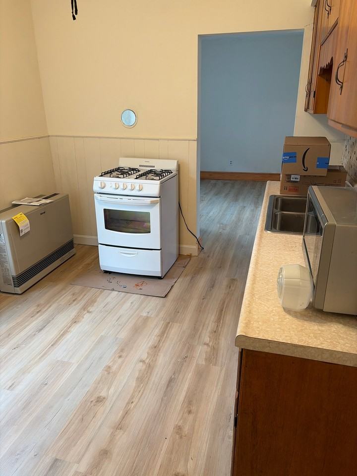 56 Richmond St #2 - Photo 3 of 8