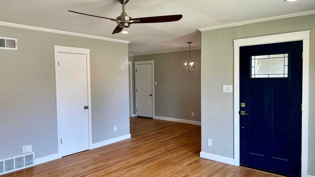 5432 Purington Ave - Photo 5 of 16