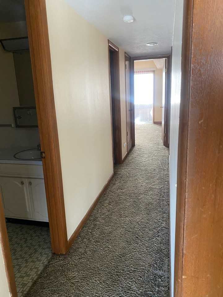 1257 E Elm St #303 - Photo 7 of 10