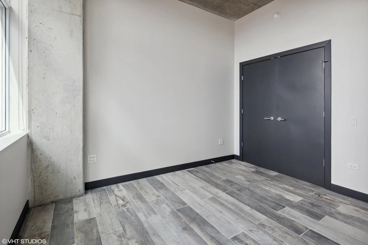 1080 W Randolph St - Photo 6 of 13