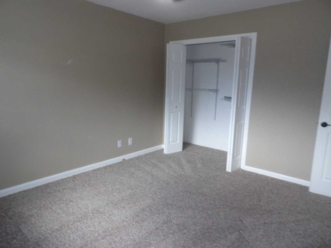 1333 Yuma St - Photo 5 of 20