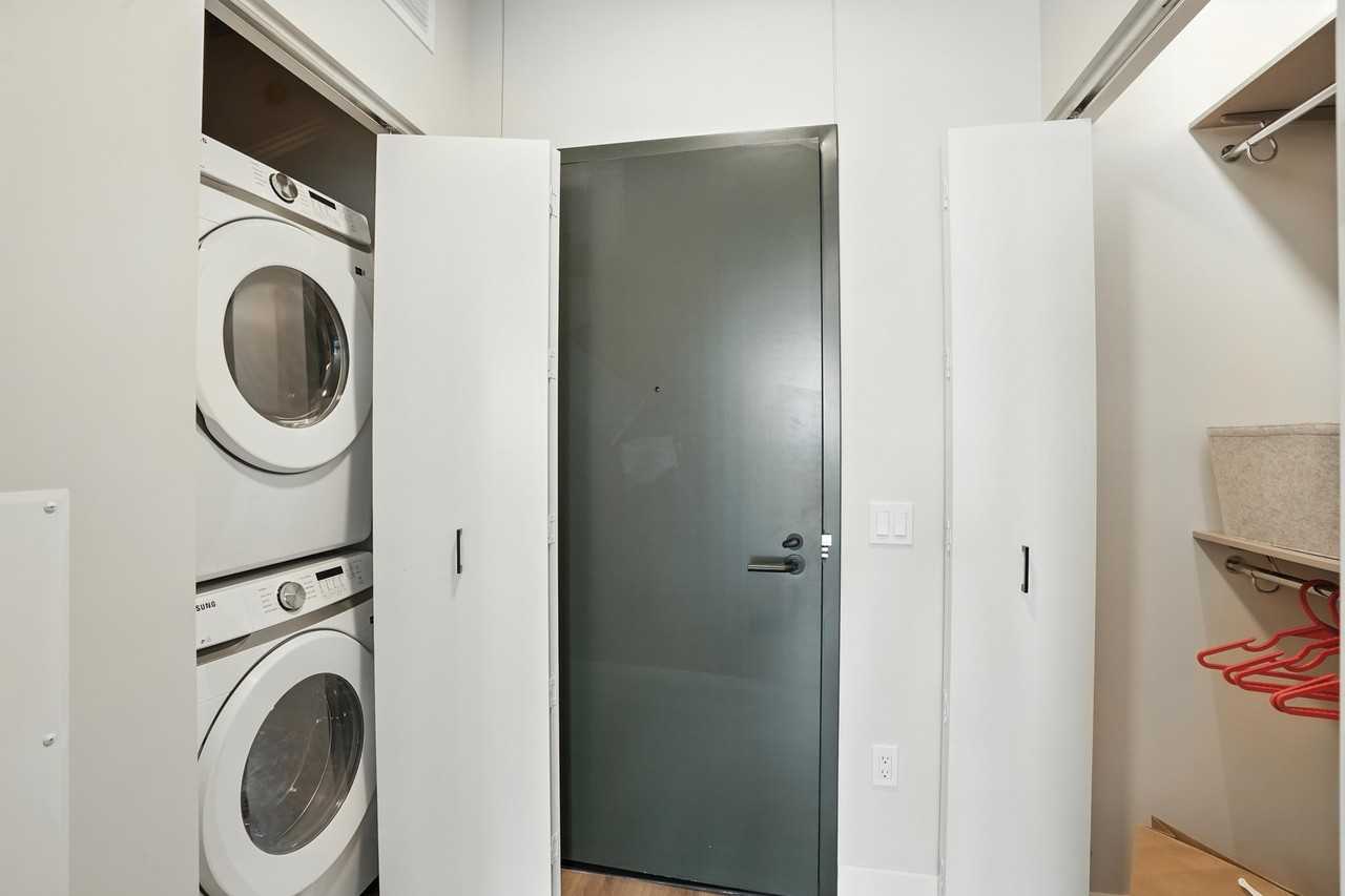 1119 W Carroll Ave - Photo 7 of 19