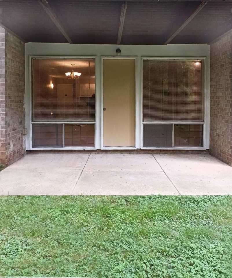 566 Wilson Bridge Dr #A1 - Photo 2 of 18