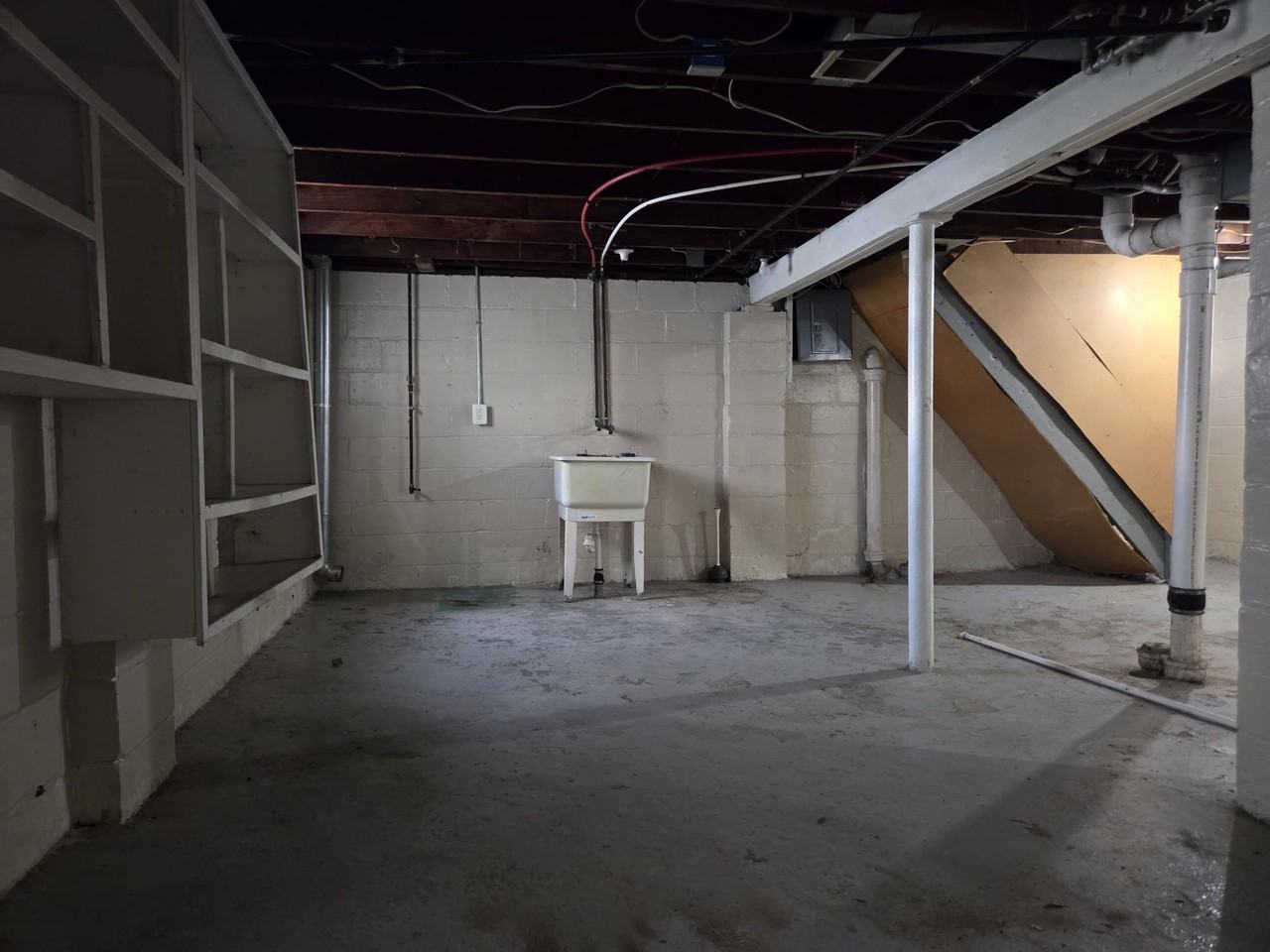 13835 Barclay St - Photo 7 of 17