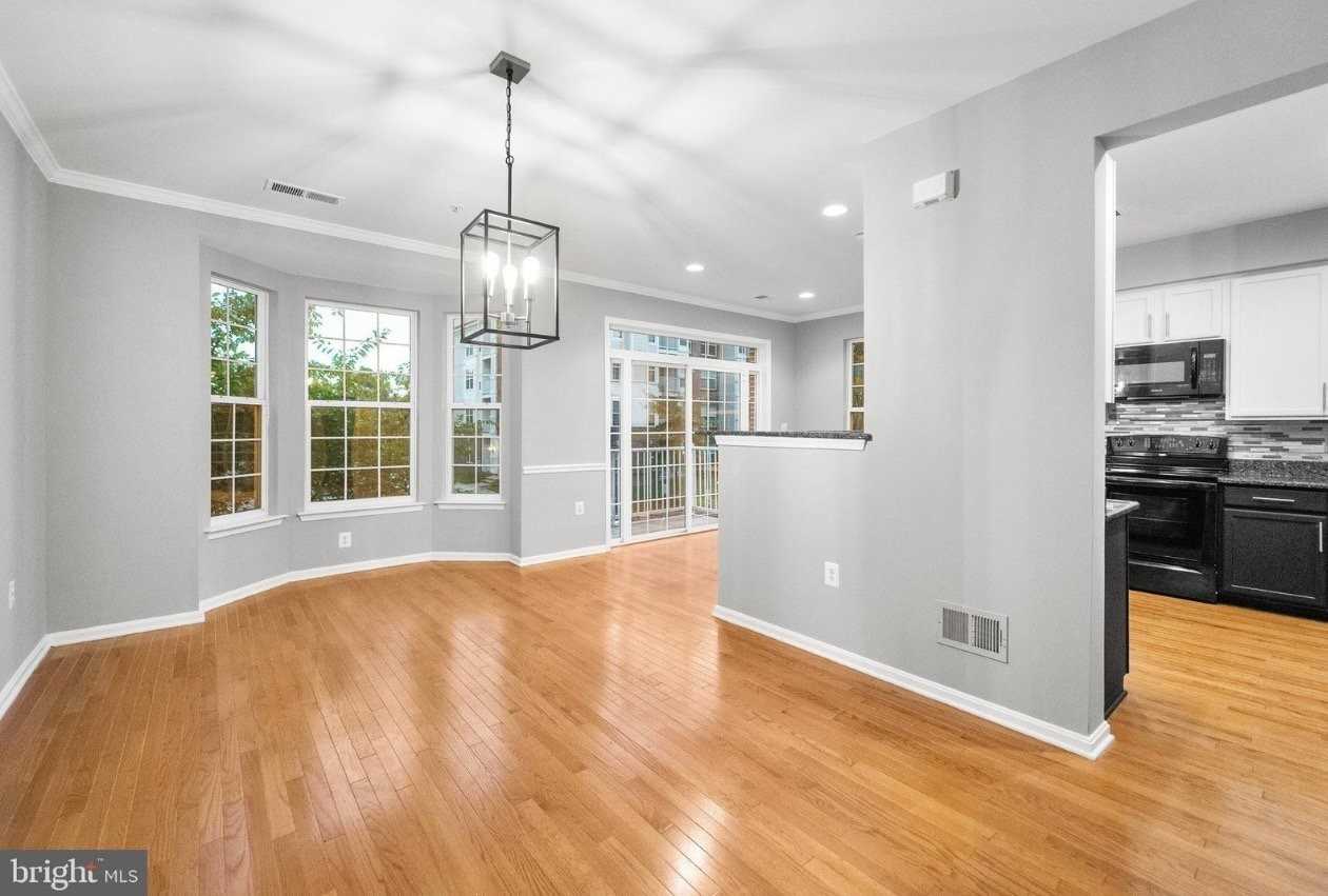 2809 Forest Run Dr #A - Photo 4 of 13
