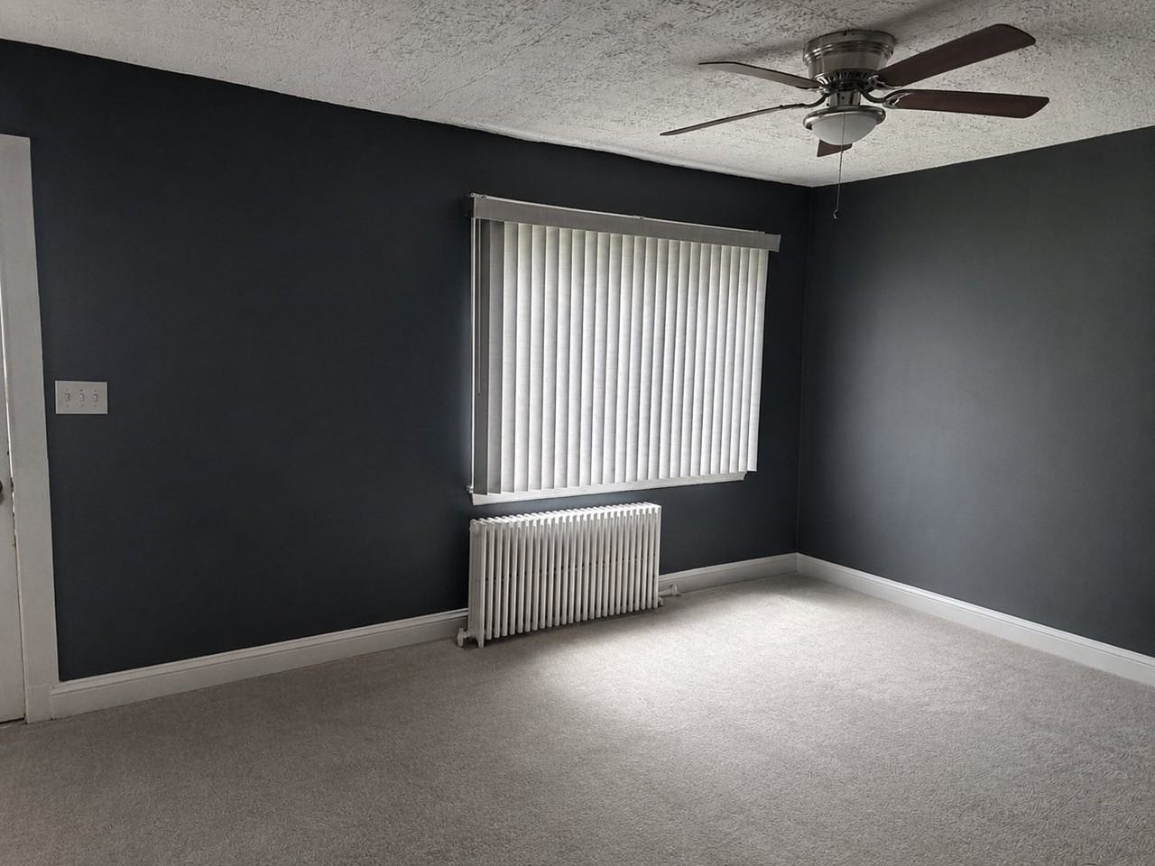 4212 Clay St Ne - Photo 3 of 20
