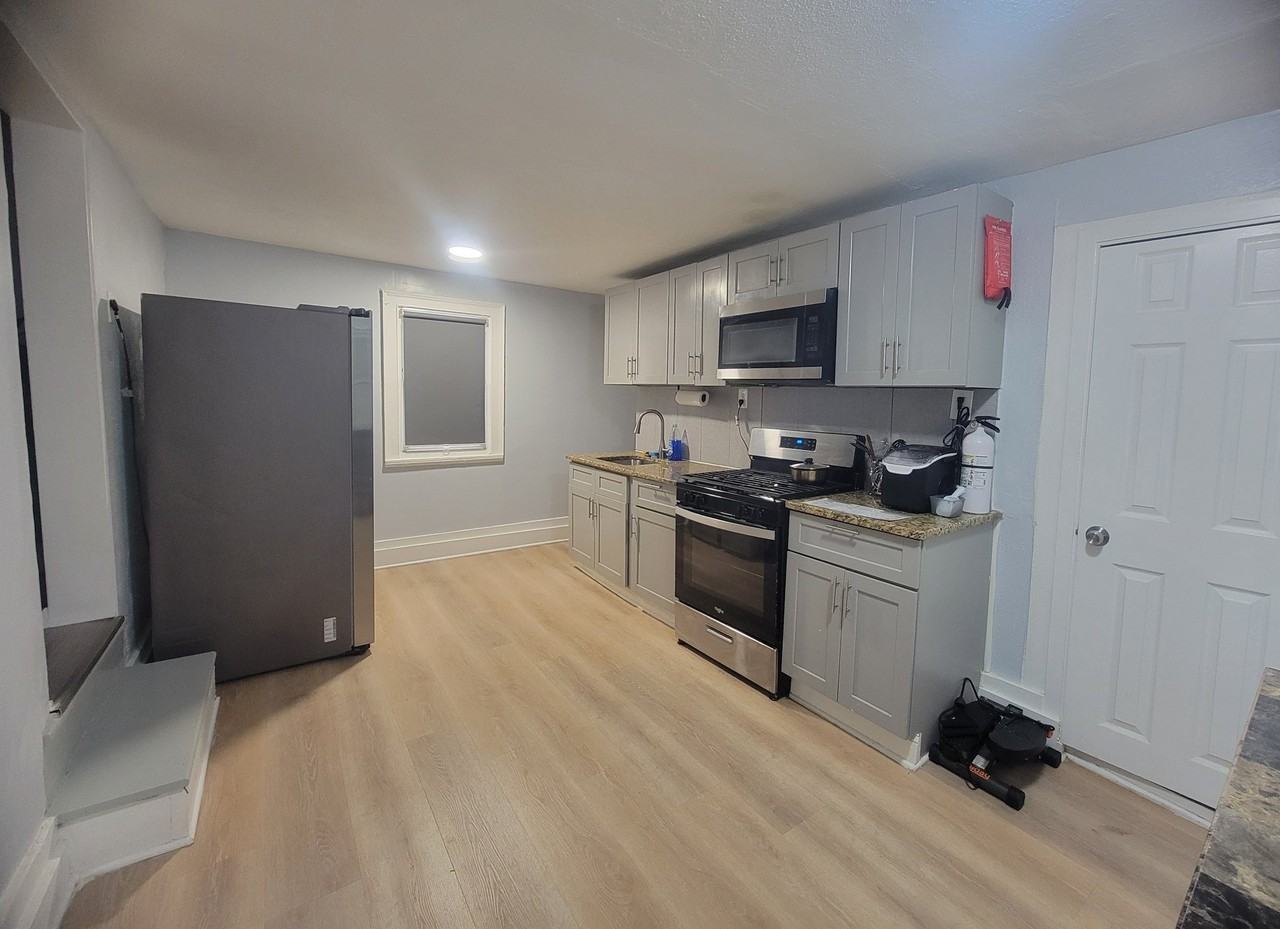 12 Thomas St - Photo 6 of 13