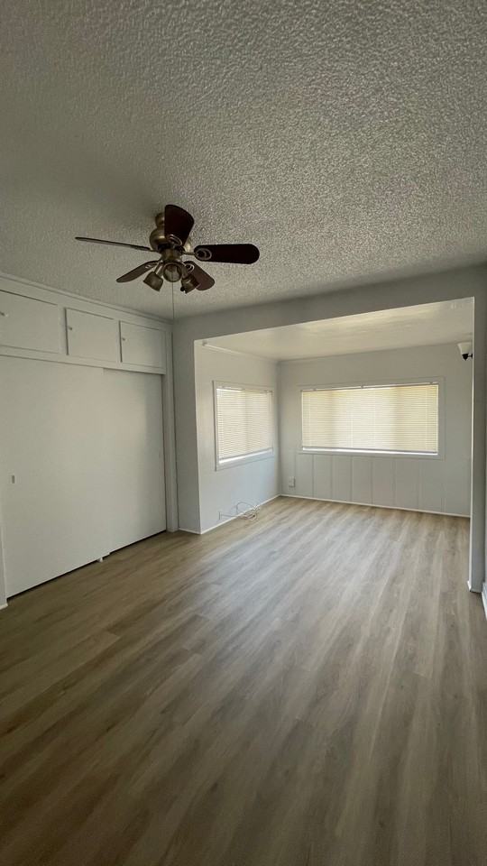 317 E Franklin Ave - Photo 4 of 13