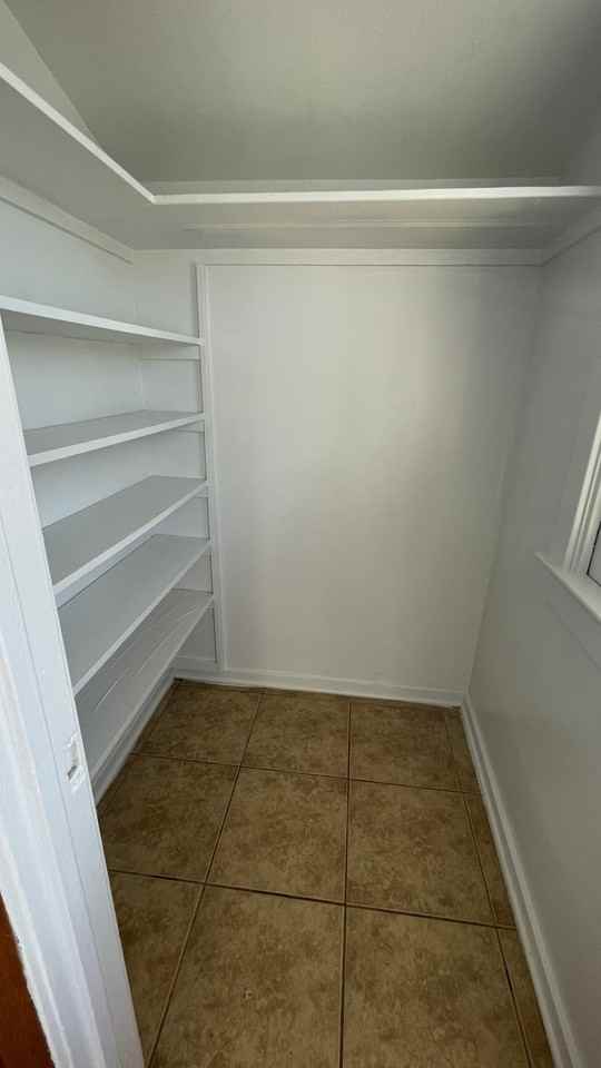 317 E Franklin Ave - Photo 6 of 13